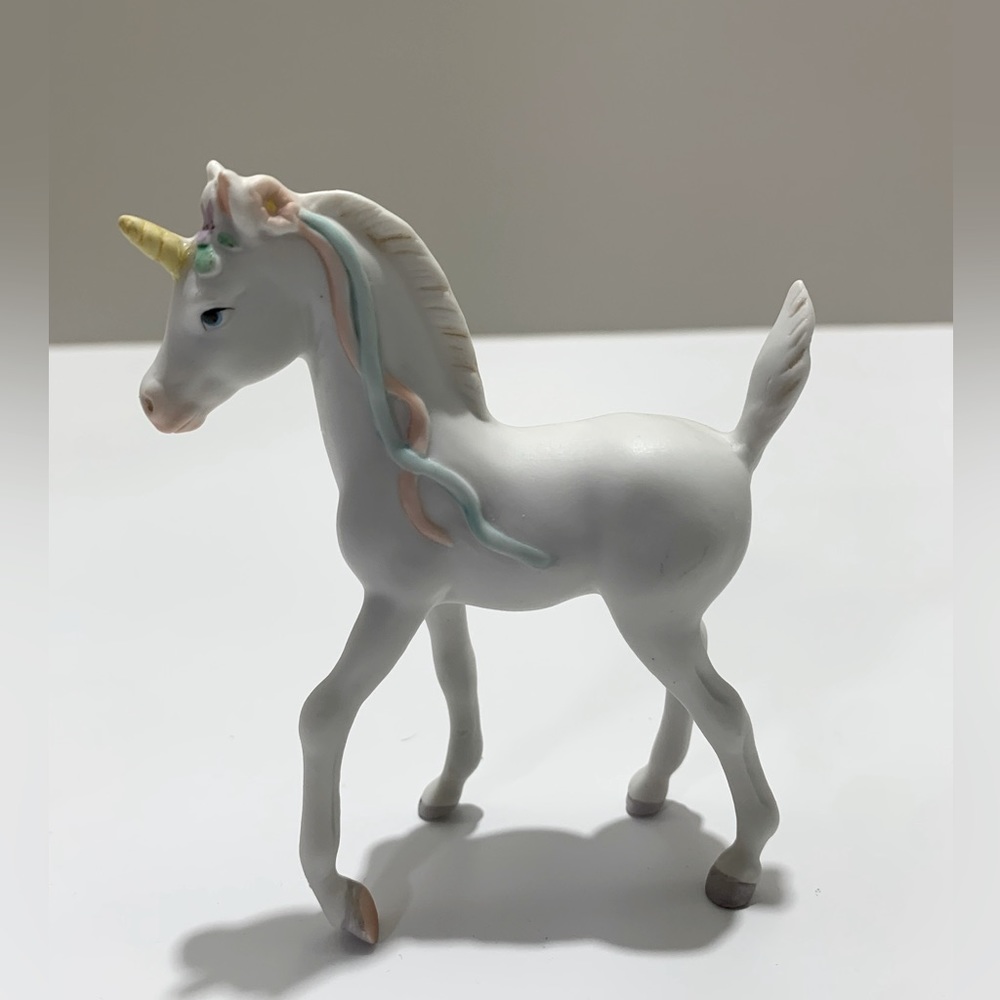 Enesco Unicorn Collectible